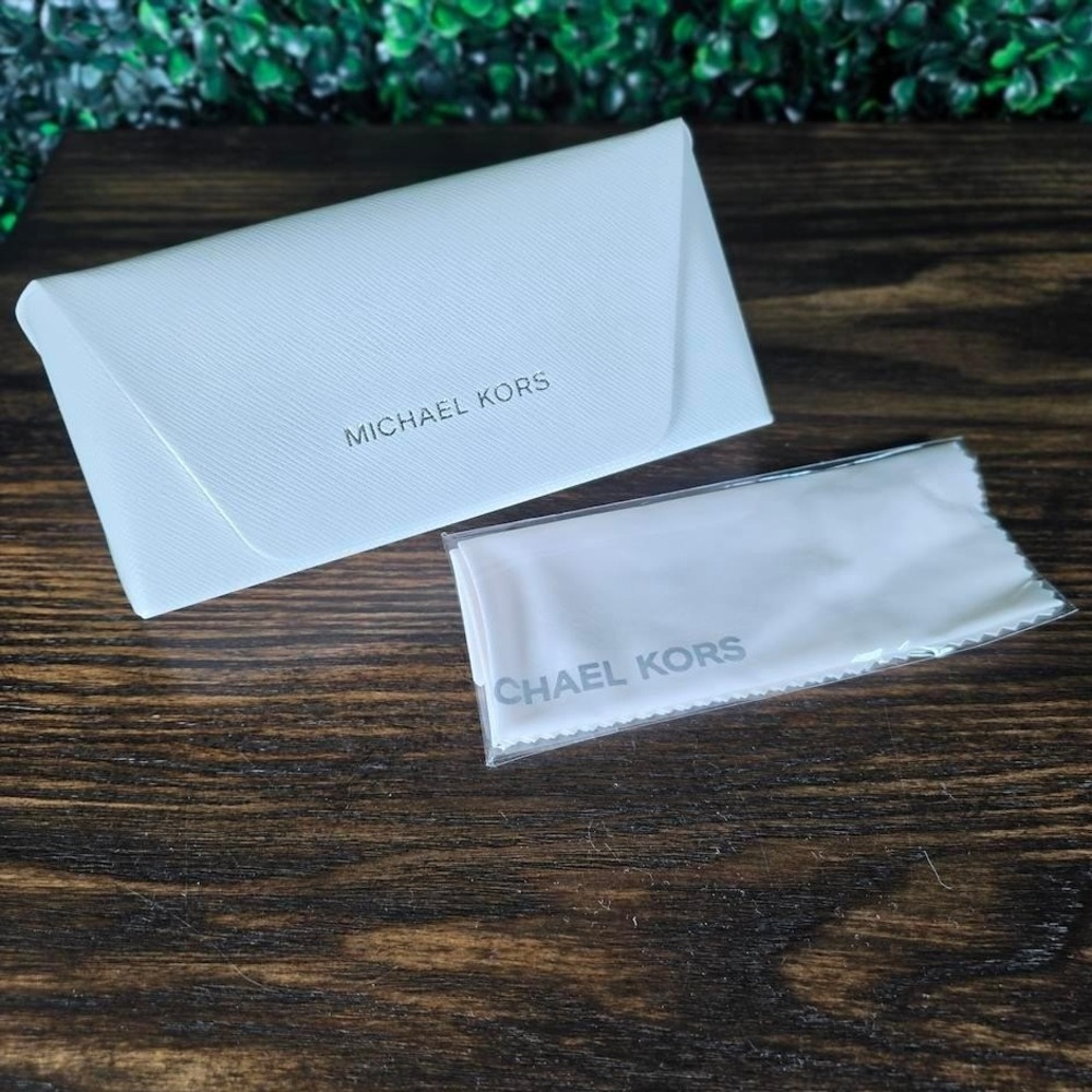Michael Kors White Saffiano Eyewear Case with Microfiber Cleaning Cloth Silver